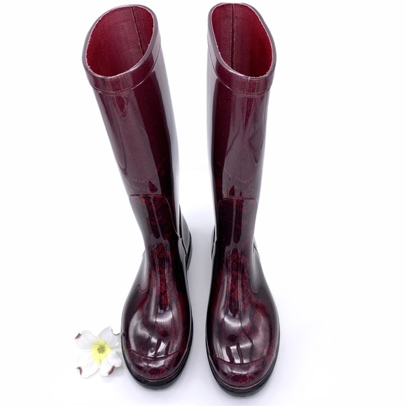 NWOT Valentino Garavani Lace Print Rubber Rain Boots RARE , 37 - Picture 3 of 14